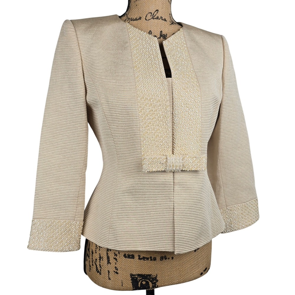 Tahari Arthur S Levine Champagne Beaded Textured Blazer Jacket‎ Gold Petite 4P